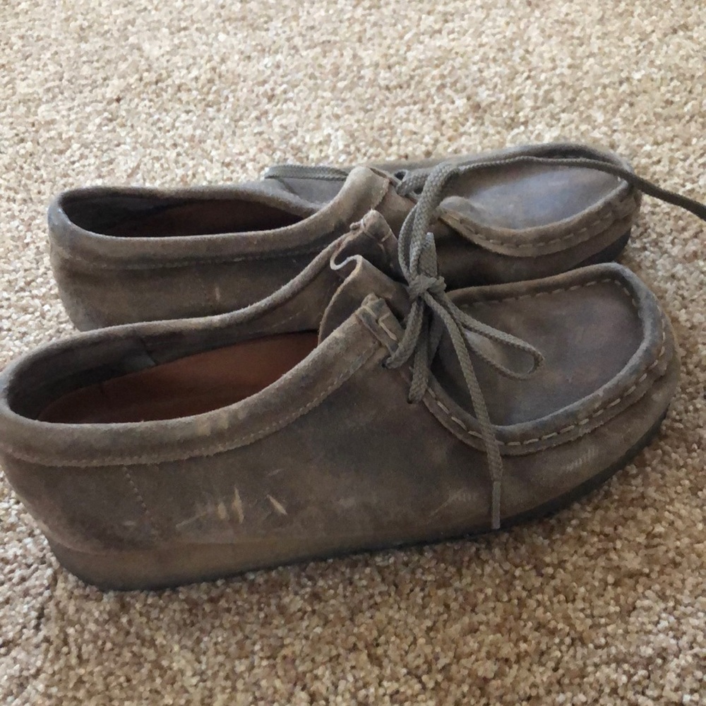Clarks original wallabees